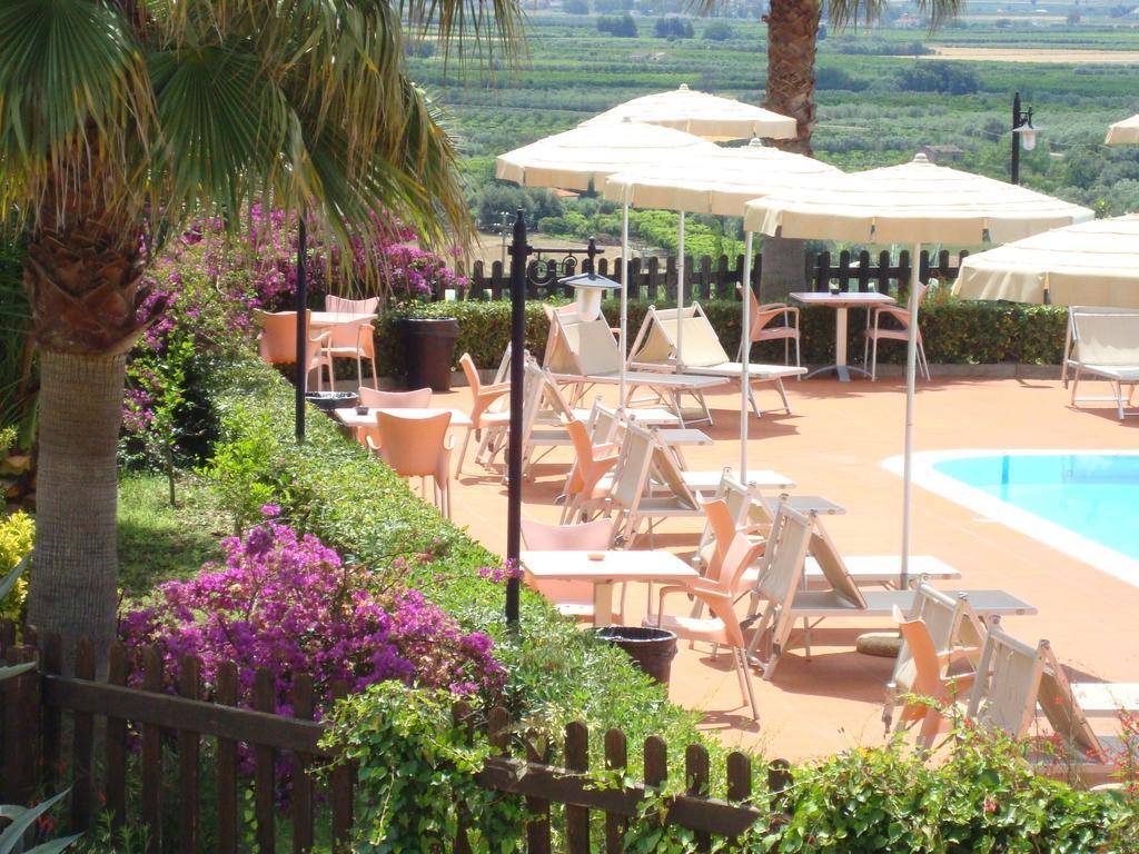 Tenuta Colle Degli Ulivi Sibari Rom bilde